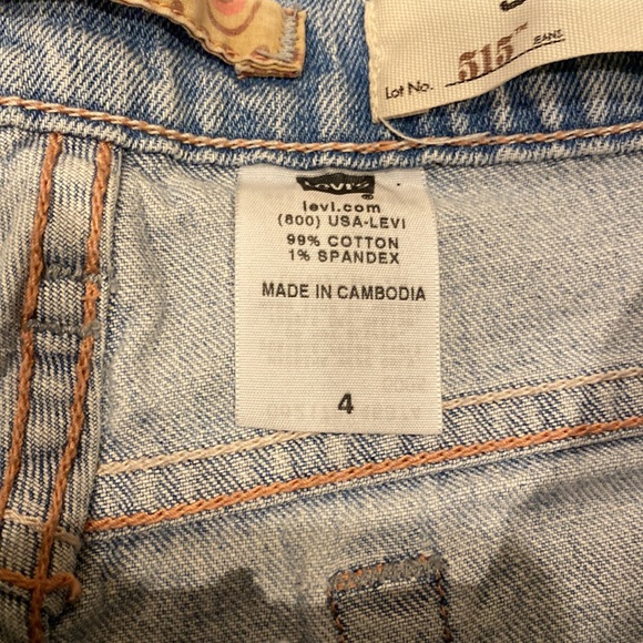 Levi’s high waisted 515 shorts - Picture 3 of 6